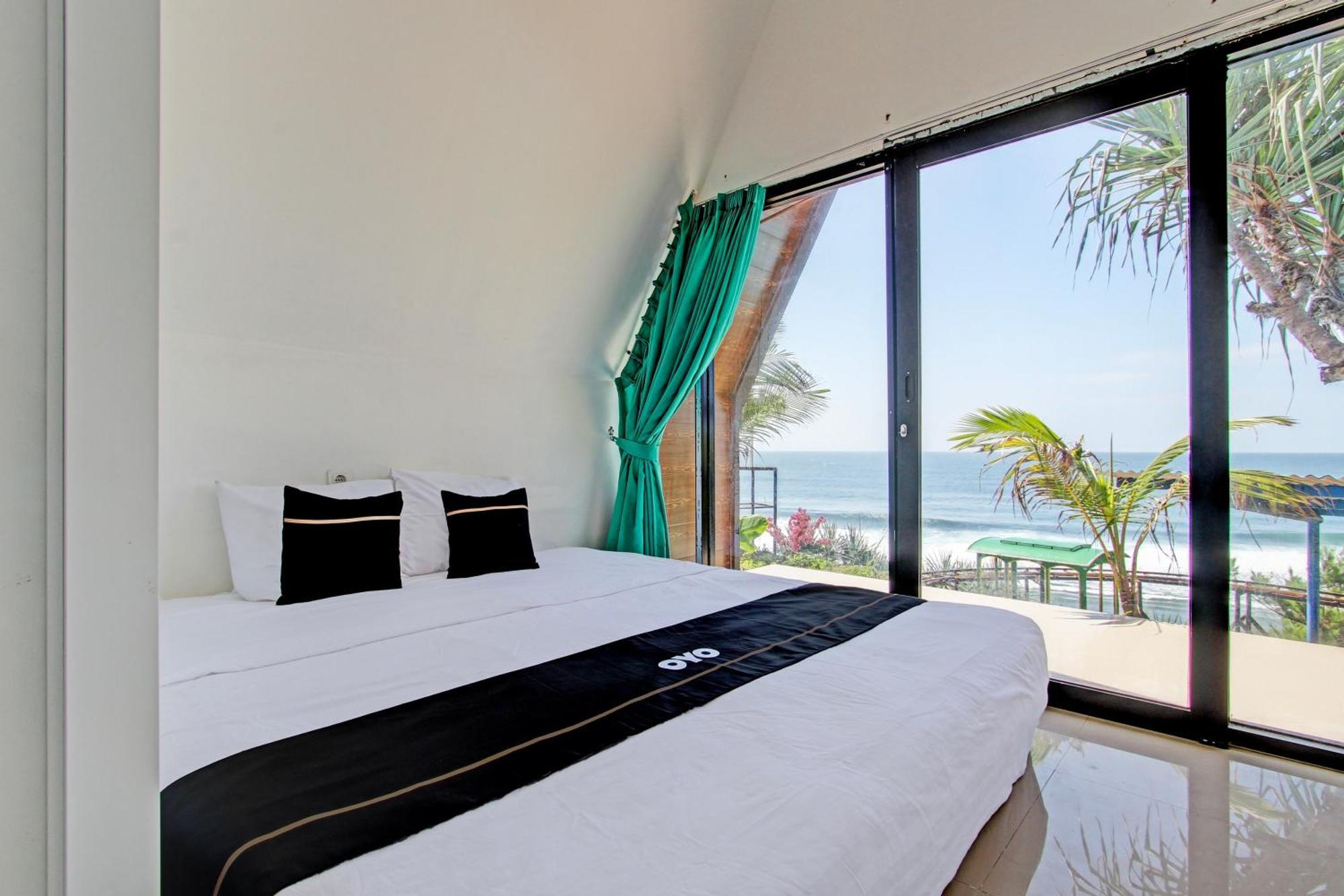 Palette 93389 Osanna Beach Resort Wonogiri Bagian luar foto